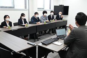 Team WFRXer と 事業リーダーとで情報共有